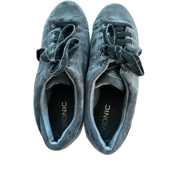 Vionic Splendid Syra Black Velvet Lace Up Fashion Sneaker - Picture 3 of 7